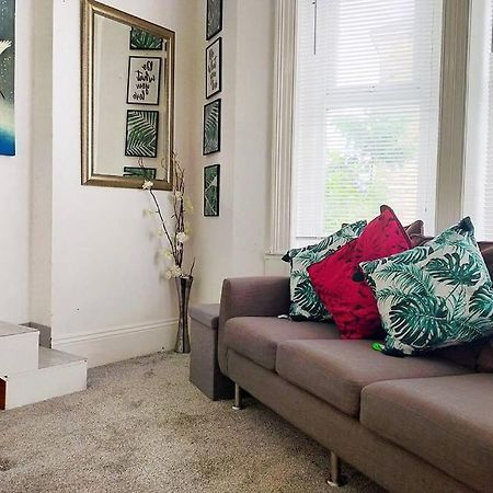 Cute & Cosy Loft-Style Studio Close To Beach Leilighet Bournemouth Eksteriør bilde