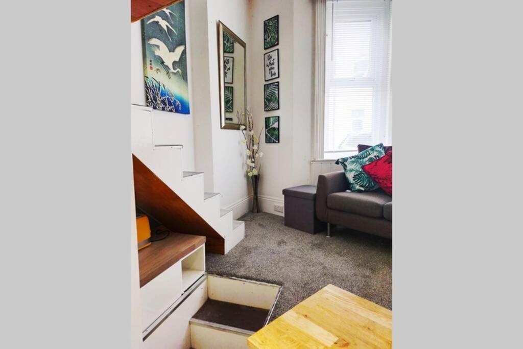 Cute & Cosy Loft-Style Studio Close To Beach Leilighet Bournemouth Eksteriør bilde