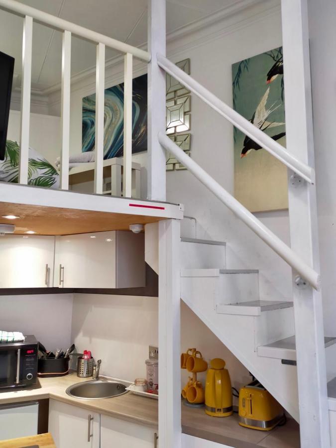 Cute & Cosy Loft-Style Studio Close To Beach Leilighet Bournemouth Eksteriør bilde